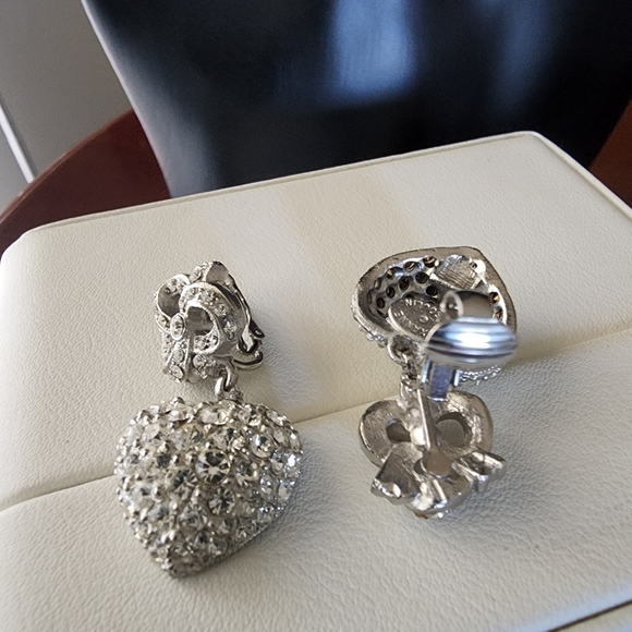 Roxanne Assoulin vintage heart earrings - Picture 6 of 11